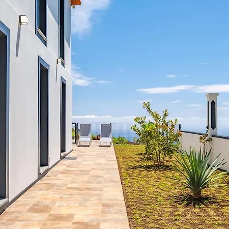 Eira Holiday home *